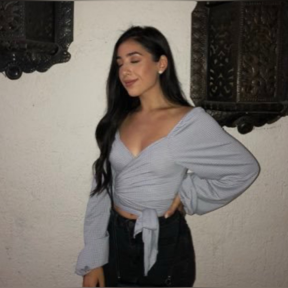 🛍️ZARA WRAP AROUND TOP CAN BE WORN DIFFERENT WAYS